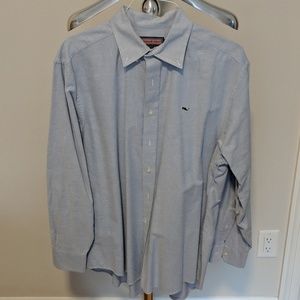 Vineyard Vines button down dress shirt
